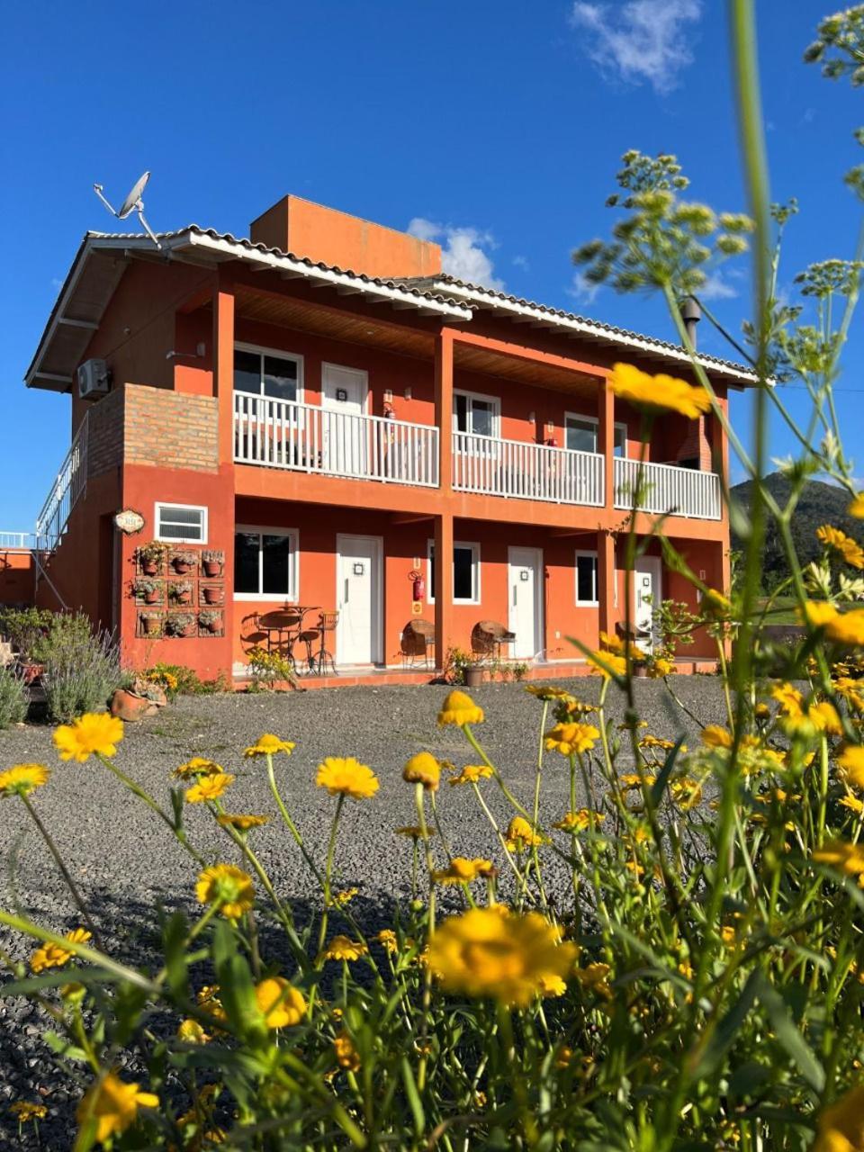 Apartamentos De Altitude Урубиси Екстериор снимка
